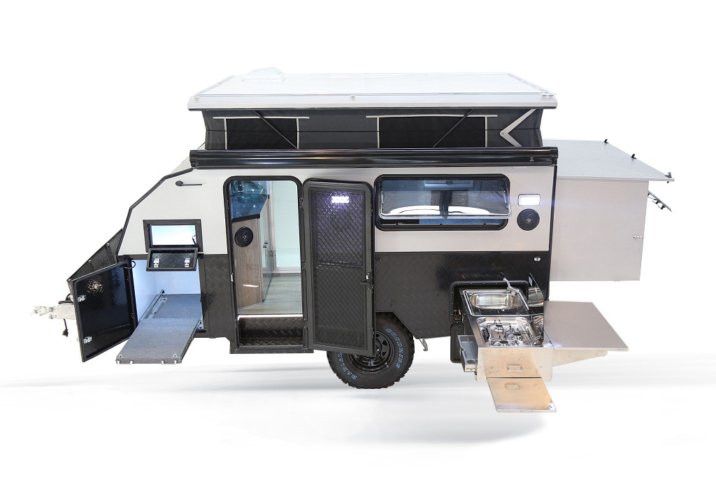 Small Hard Top Campers For Sale With LED Lights Manual Awnings Safety Locks