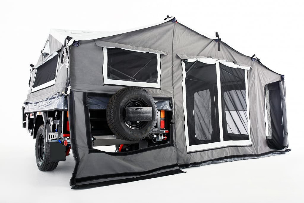 Light Family Off Road Caravan External Kitchen Exceptional Terrain Handling With Spacious Interior
