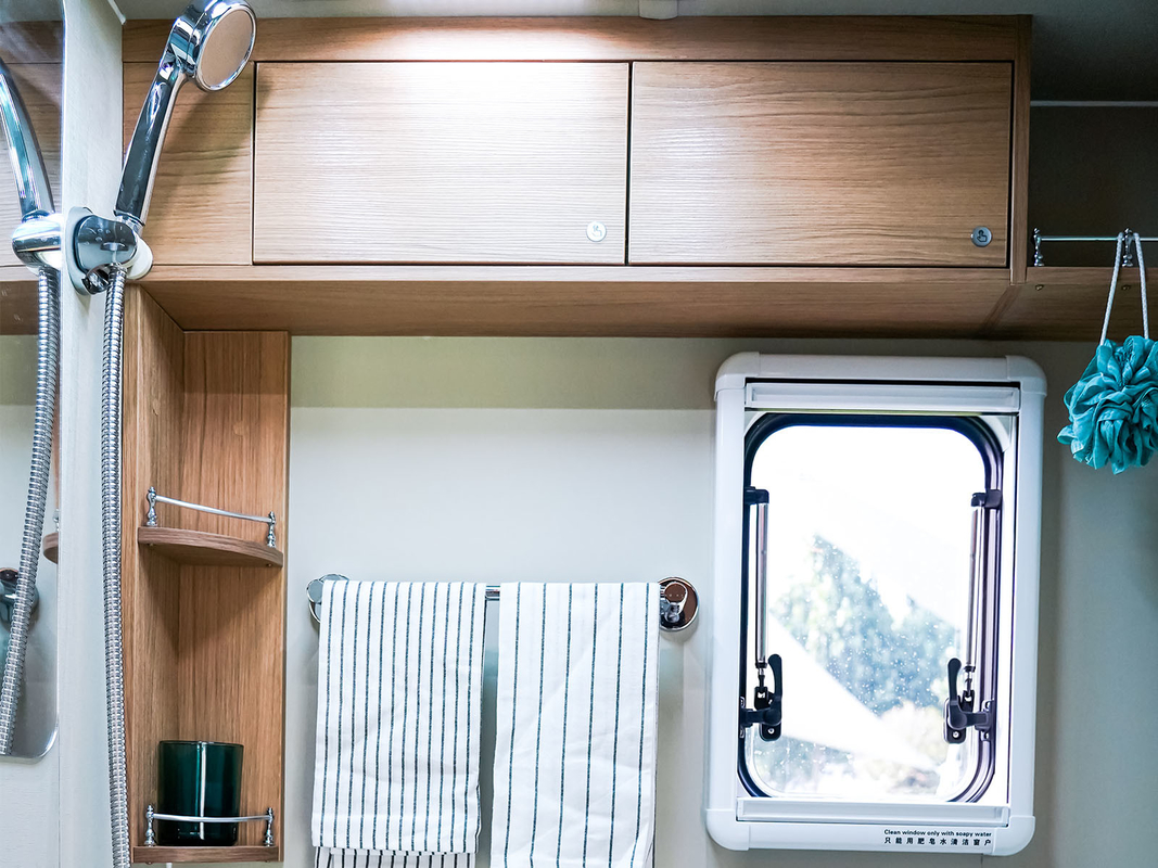 Extra Small Caravan With Shower And Toilet Entertainment System Electric Brakes Ultimate Travel Companion