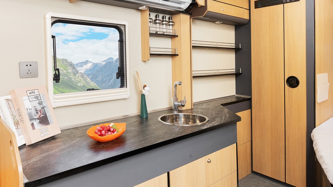 Outdoors Rv Travel Trailers Camper Dual Shock Absorber Coil Spring Independent Suspension Drive Each Stroke
