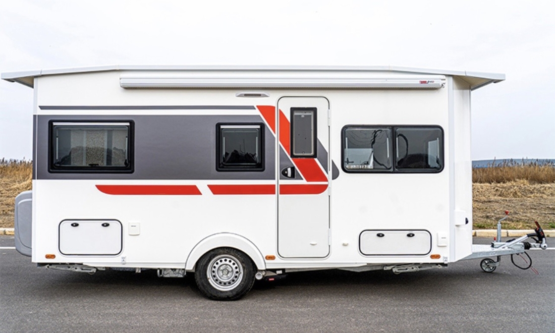 5 3 4 Person Off Road Caravan Mid-Size Road Caravan Equipped With Complete Living System