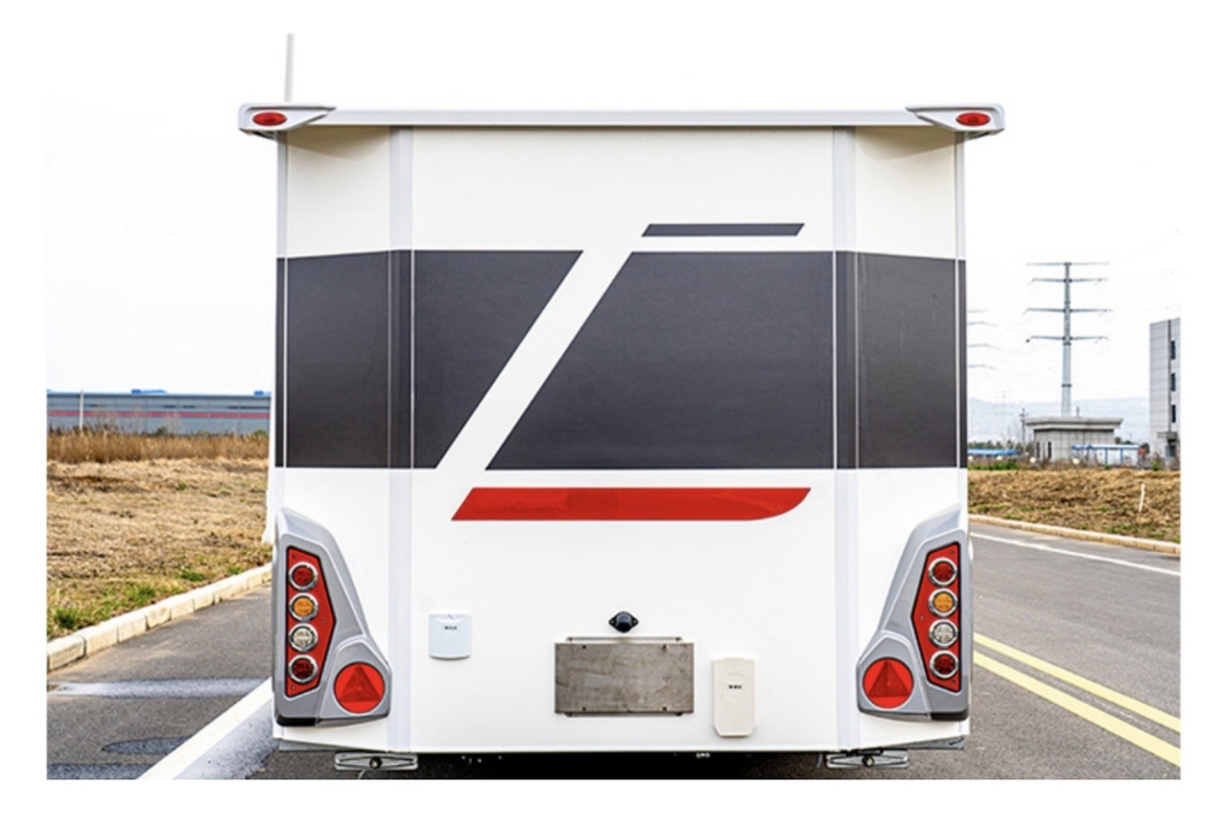5 3 4 Person Off Road Caravan Mid-Size Road Caravan Equipped With Complete Living System